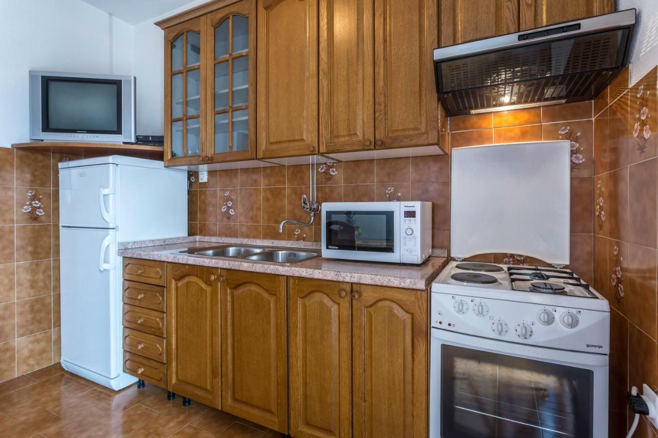 Apartmani Bezma Bol Zewnętrze zdjęcie