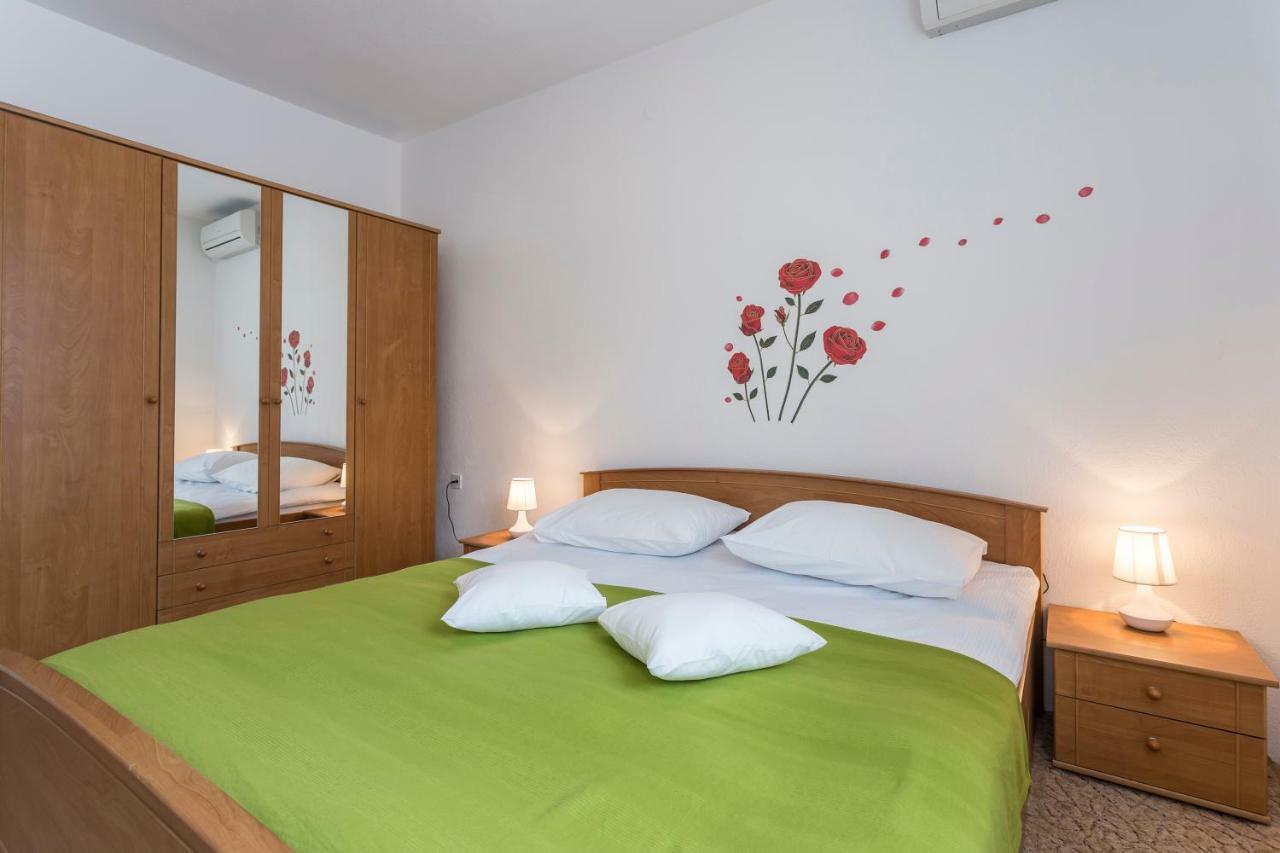 Apartmani Bezma Bol Zewnętrze zdjęcie